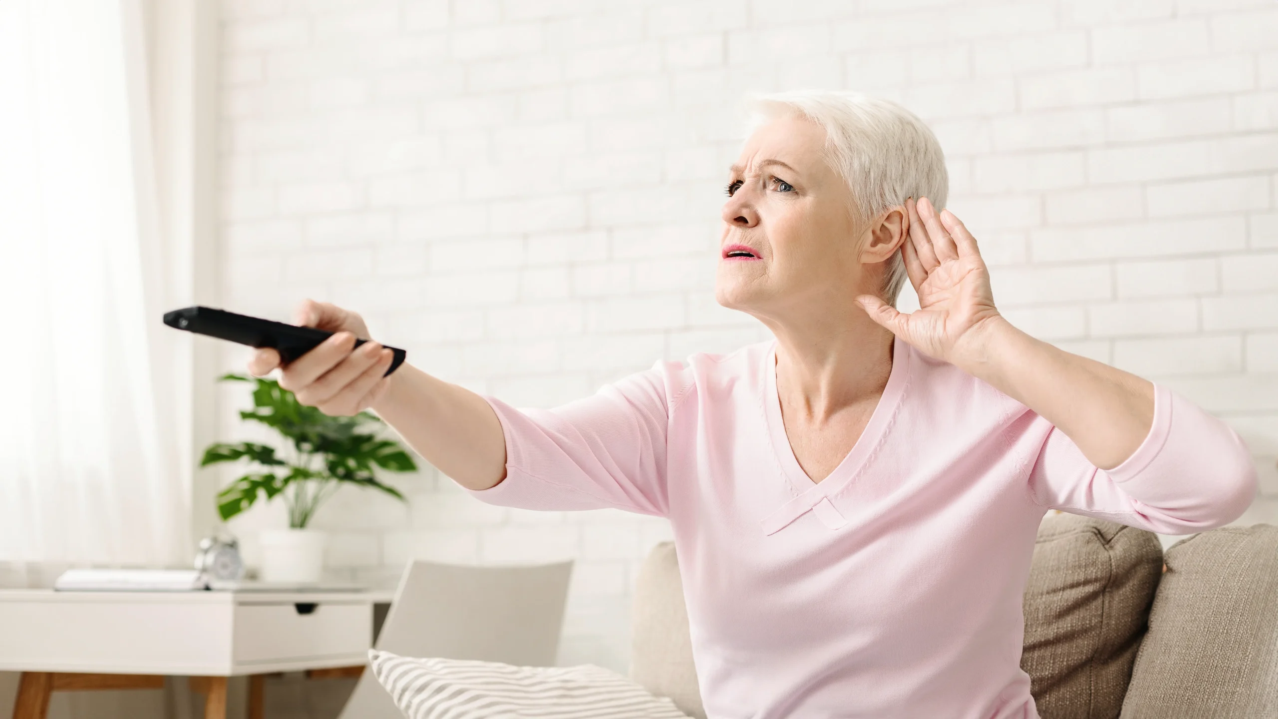 Which Hearing Aids Are Best for Tinnitus?
